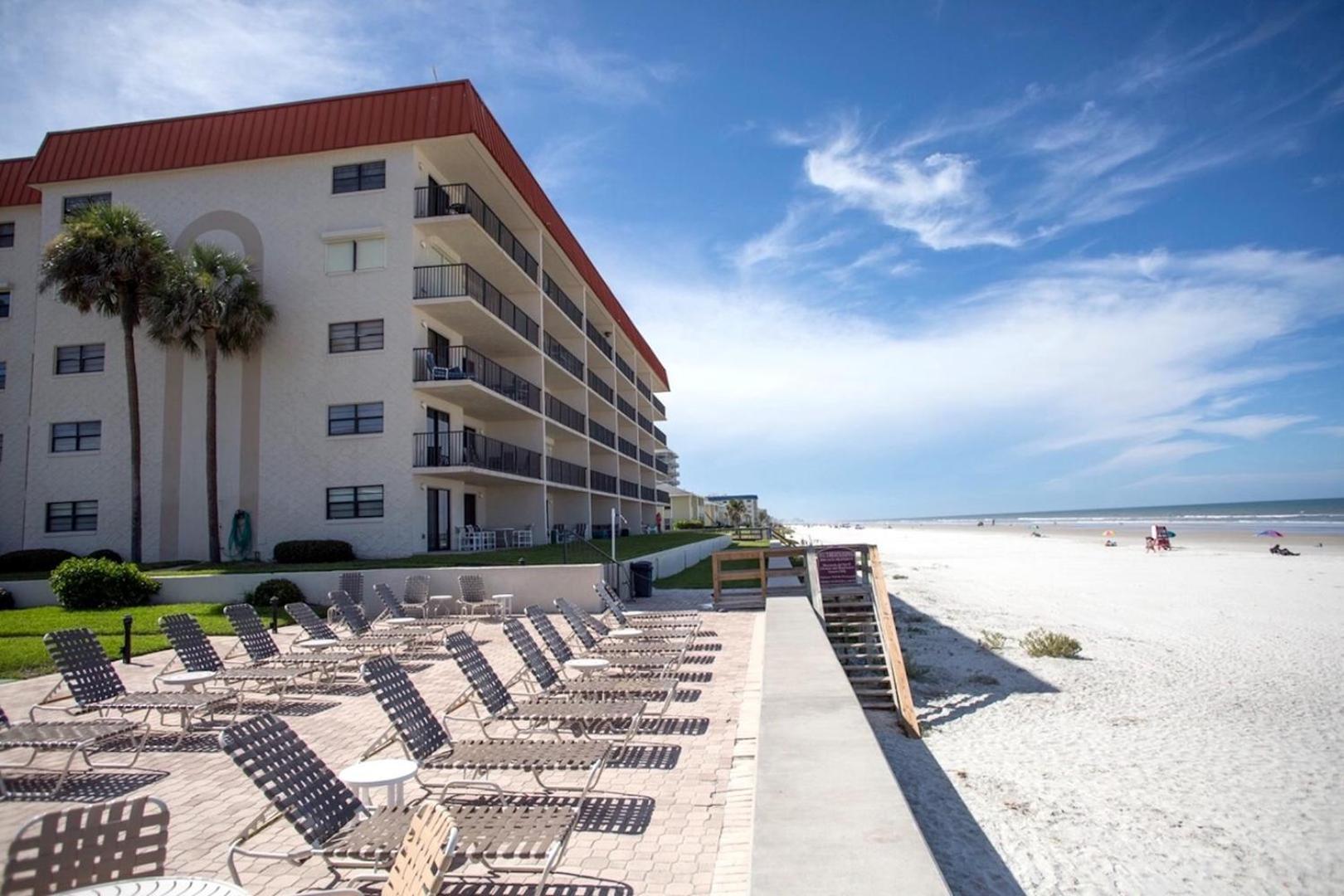 513 - Spectacular Penthouse Level Condo New Smyrna Beach Exterior photo
